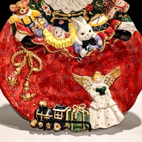 Fitz and Floyd “Santa’s Bag” Decorative Plate - 1995 - Picture 3 of 5